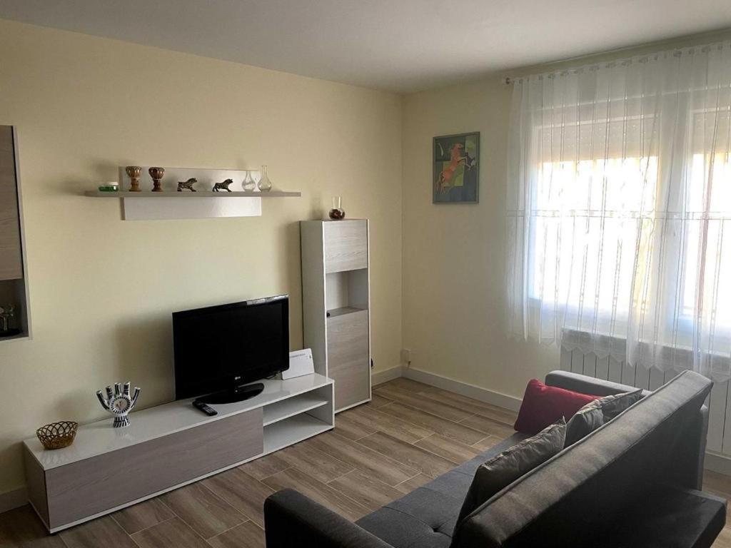 Apartamento Turistico Avila Vut Eksteriør billede